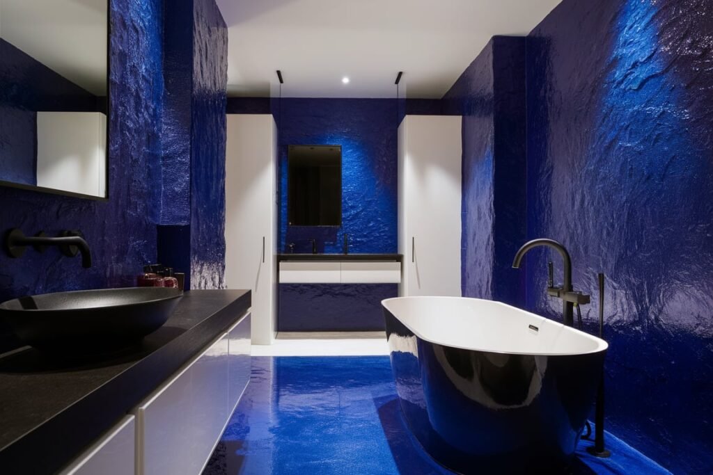 Bold Cobalt Blue Bathroom