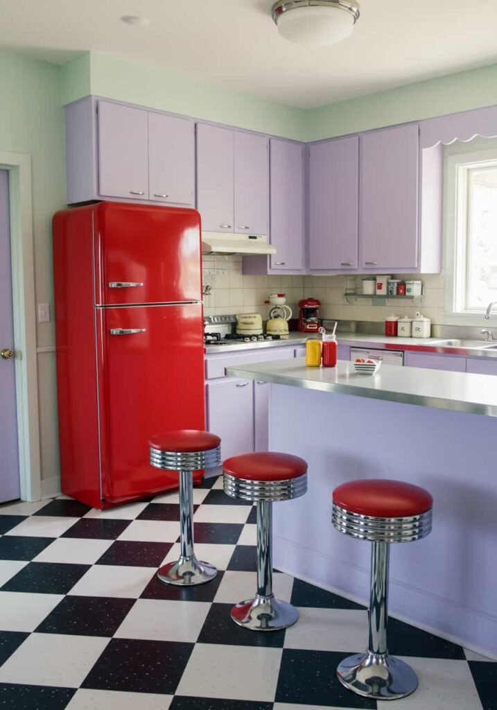  Vintage 1950s Retro Kitchen
