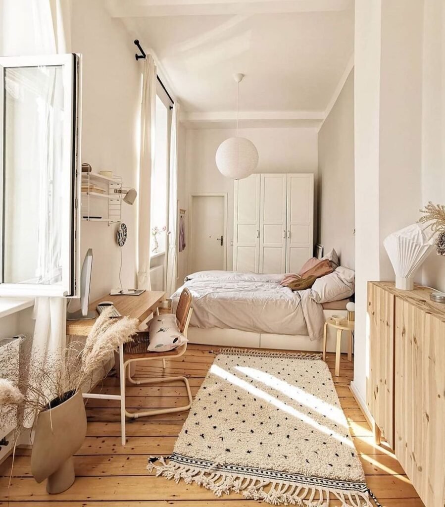 Bright and Airy Minimalist Bedroom with Natural Accents
