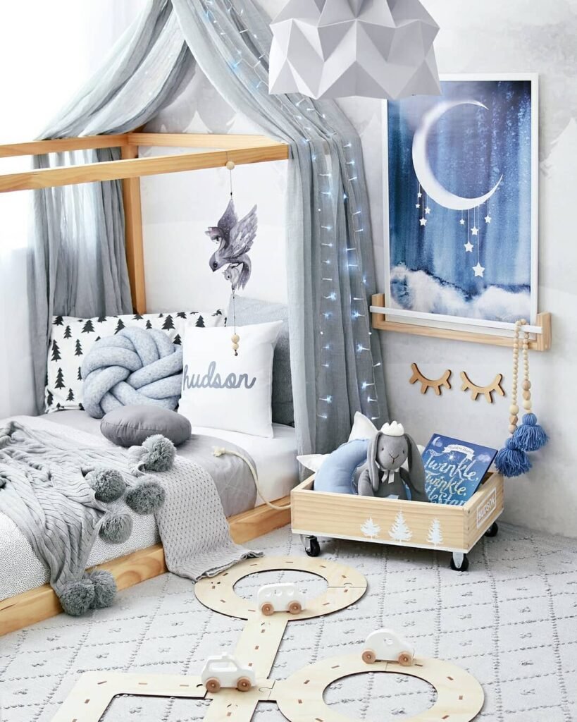 Dreamy Moonlight-Themed Toddler Bedroom
