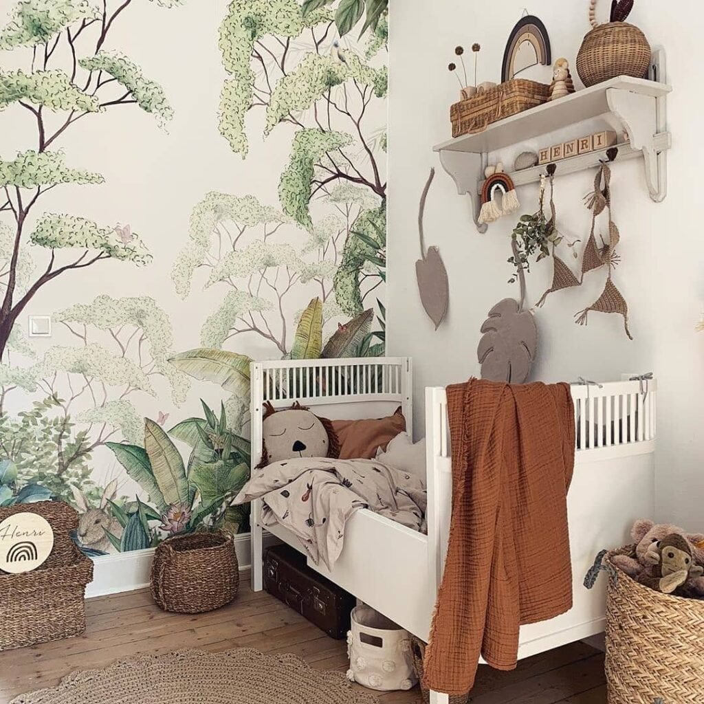 Enchanting Jungle-Themed Toddler Room
