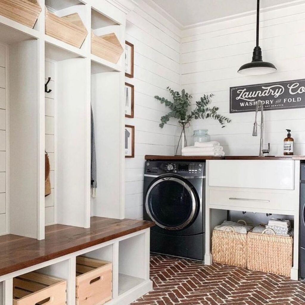 Farmhouse-Inspired Laundry Room with Mudroom Storage
