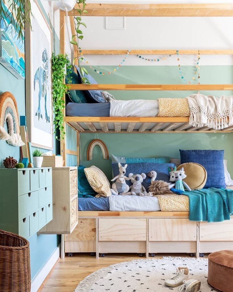 Nature-Inspired Bunk Bed Retreat
