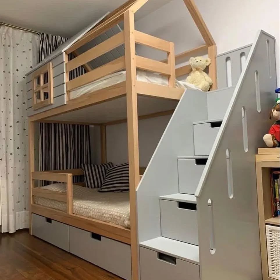 Stylish and Functional Bunk Bed for a Toddler’s Room
