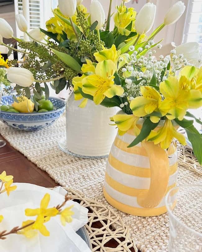 Bright & Cheerful Spring Table Centerpiece
