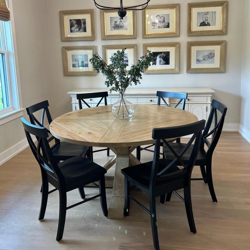 Elegant Round Dining Table Setup
