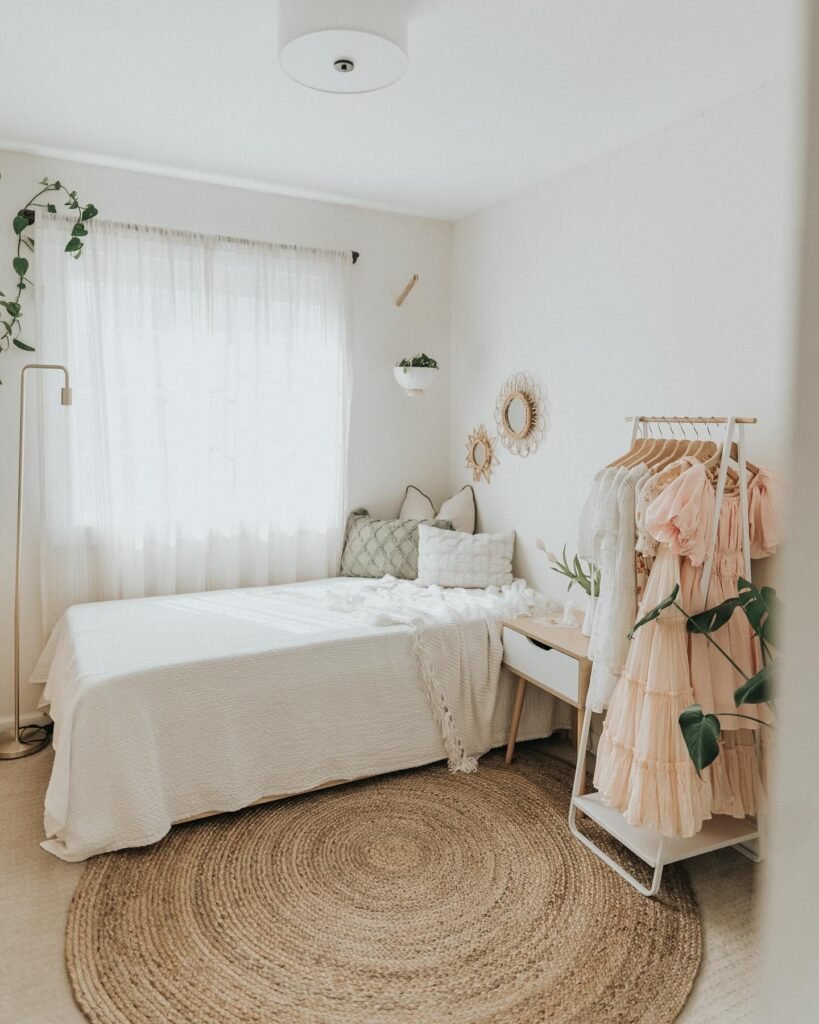 Minimalist Spring Bedroom with Boho Touches
