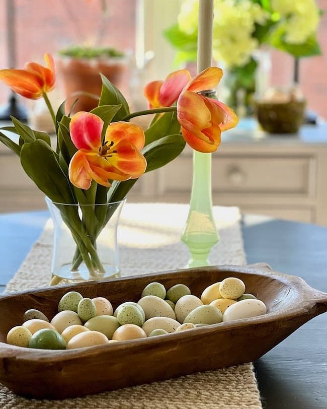 Rustic Spring Table Centerpiece
