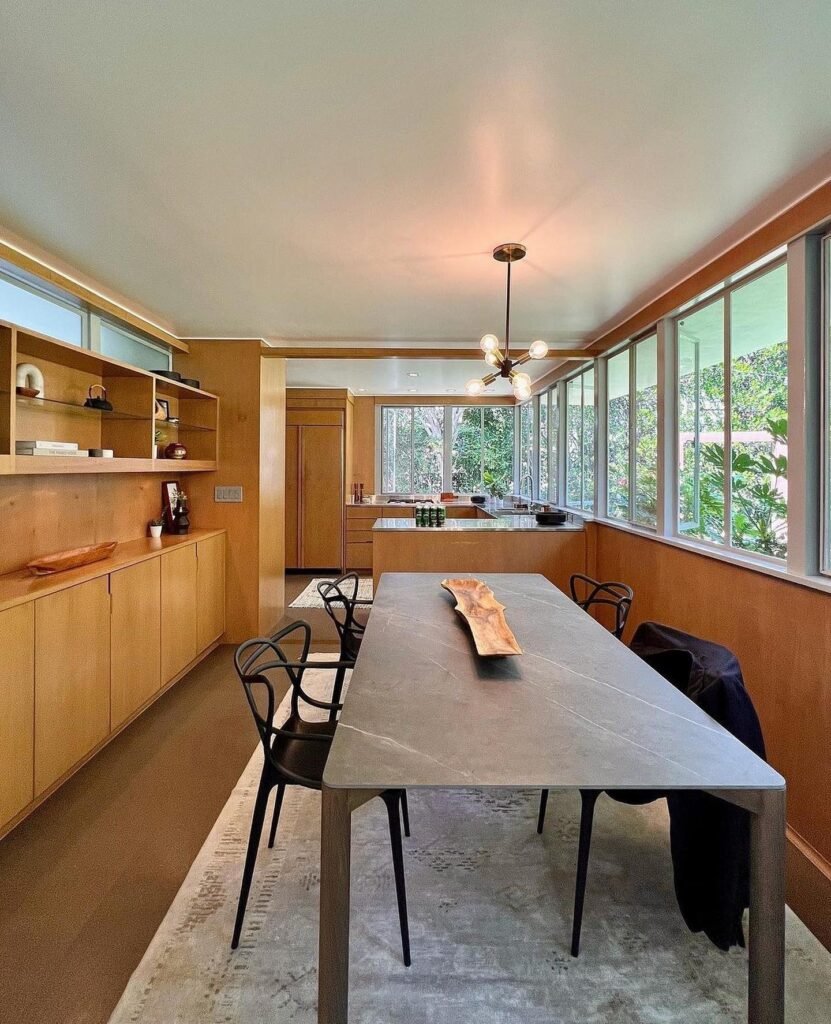 Sleek & Minimalist Mid-Century Modern Dining Room

