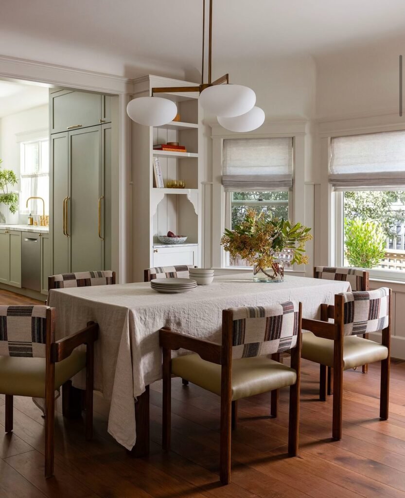 Warm & Inviting Mid-Century Modern Dining Room
